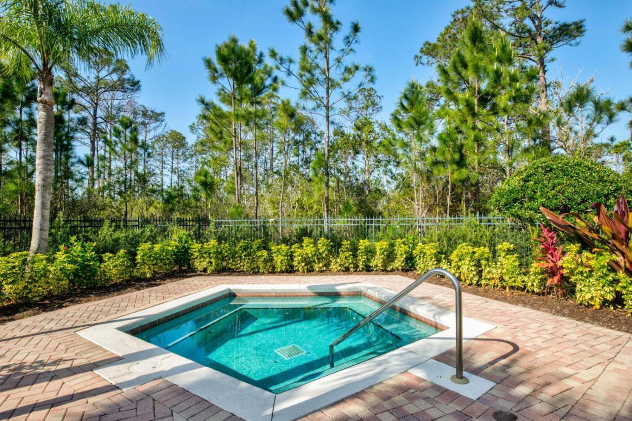Near Disney - Spacious 3Br - Pool And Hot Tub! Orlando Exteriör bild